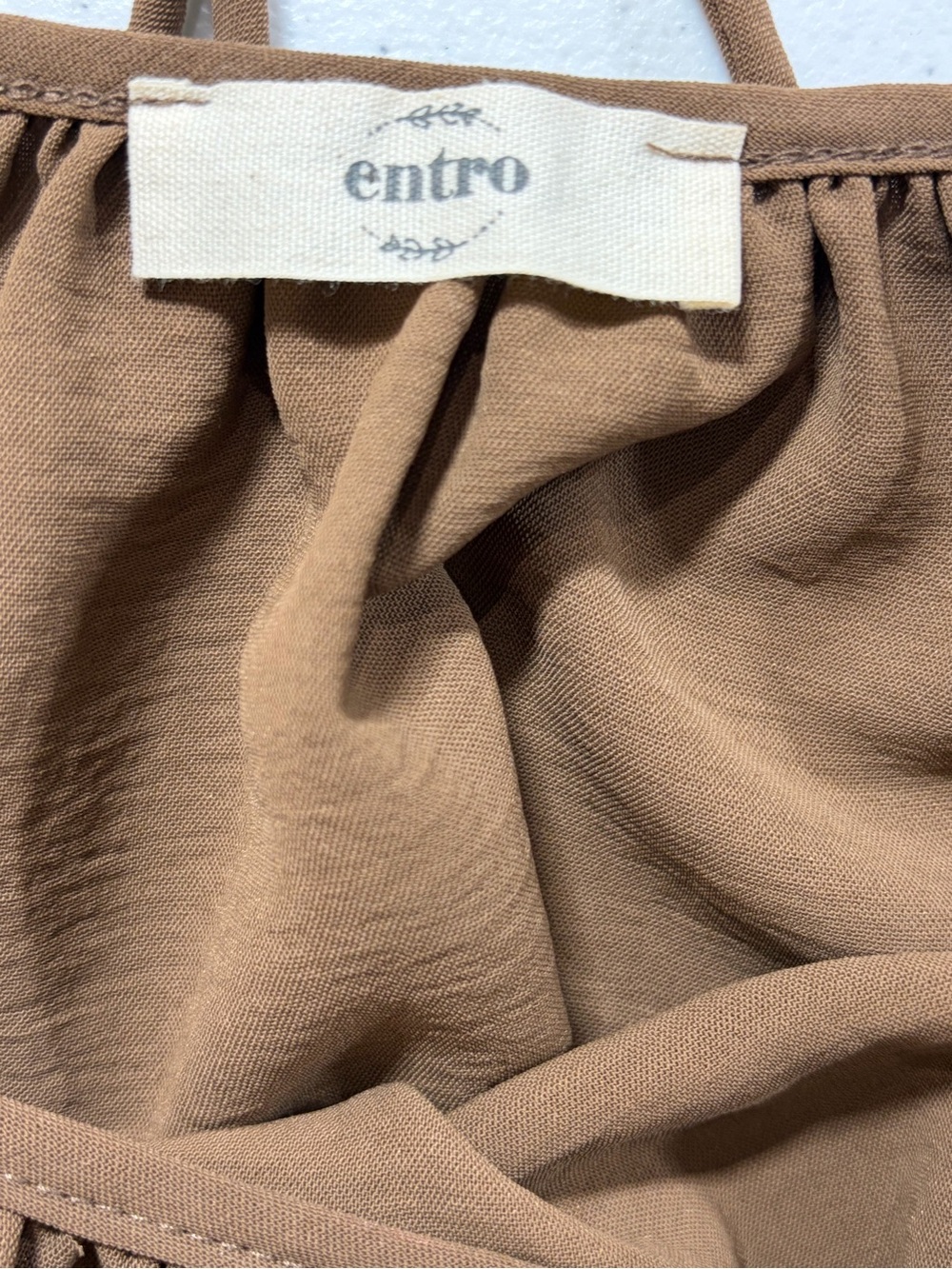 entro Brown Off-Shoulder Knot Front Blouse (M) - Picture 3 of 5